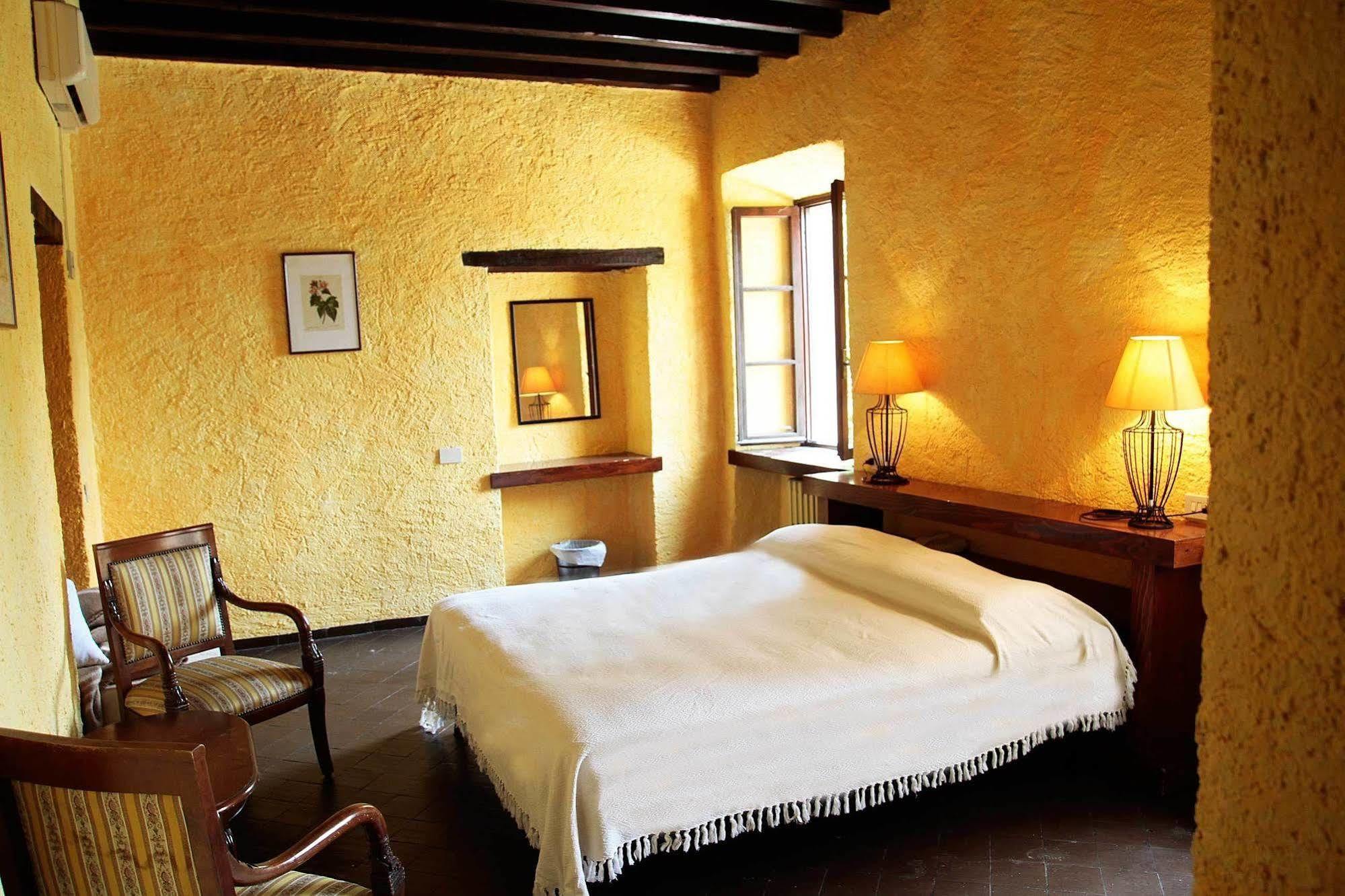 Castellaro  Antico Borgo B&B 외부 사진